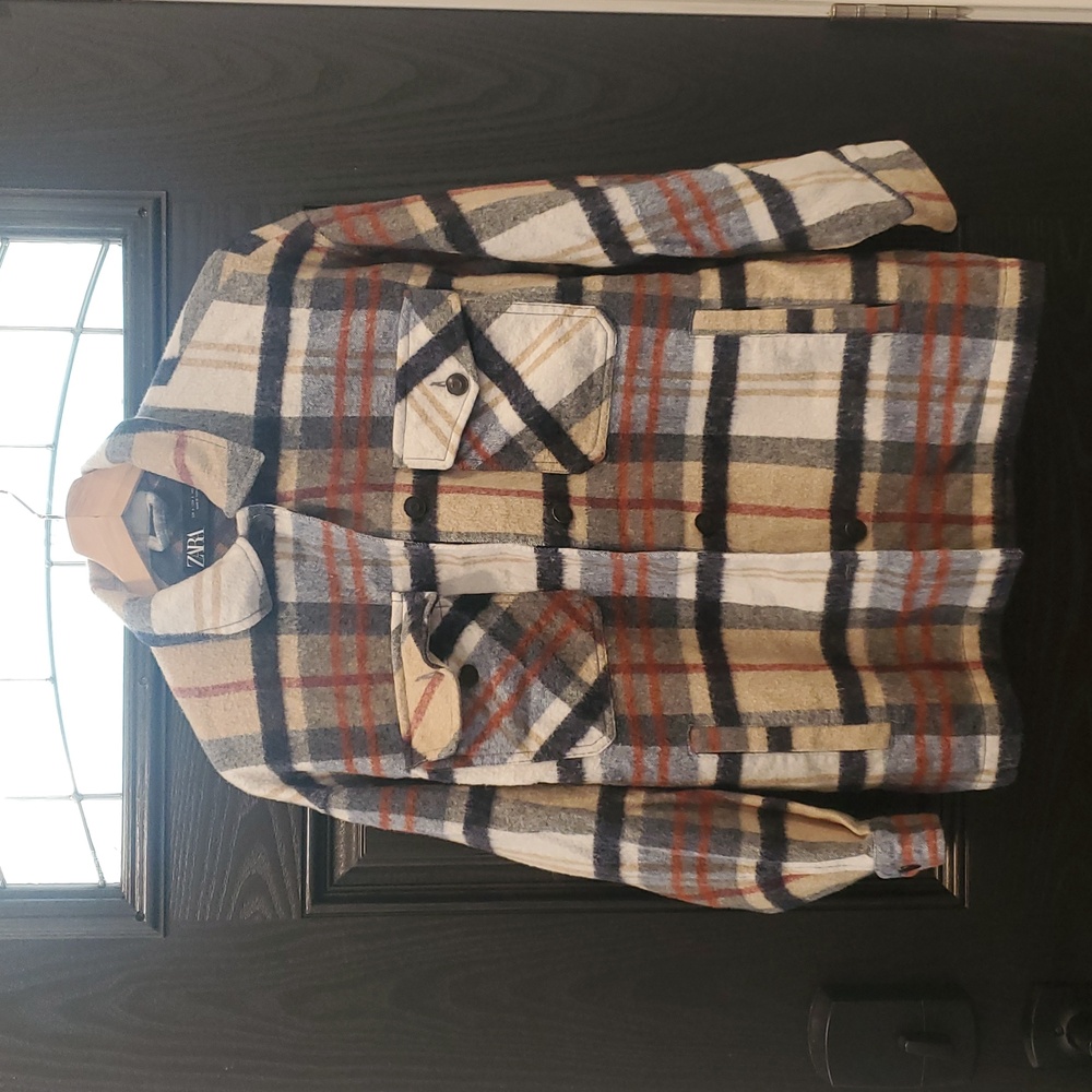 Zara Oversized Shacket - Picture 2 of 3